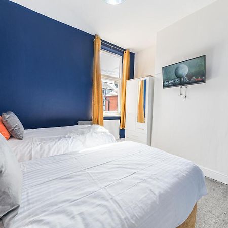 Apartamento Stylish Luxury Large 4Br Kingbed Barrow-in-Furness Exterior foto
