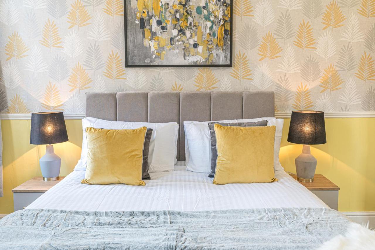 Apartamento Stylish Luxury Large 4Br Kingbed Barrow-in-Furness Exterior foto