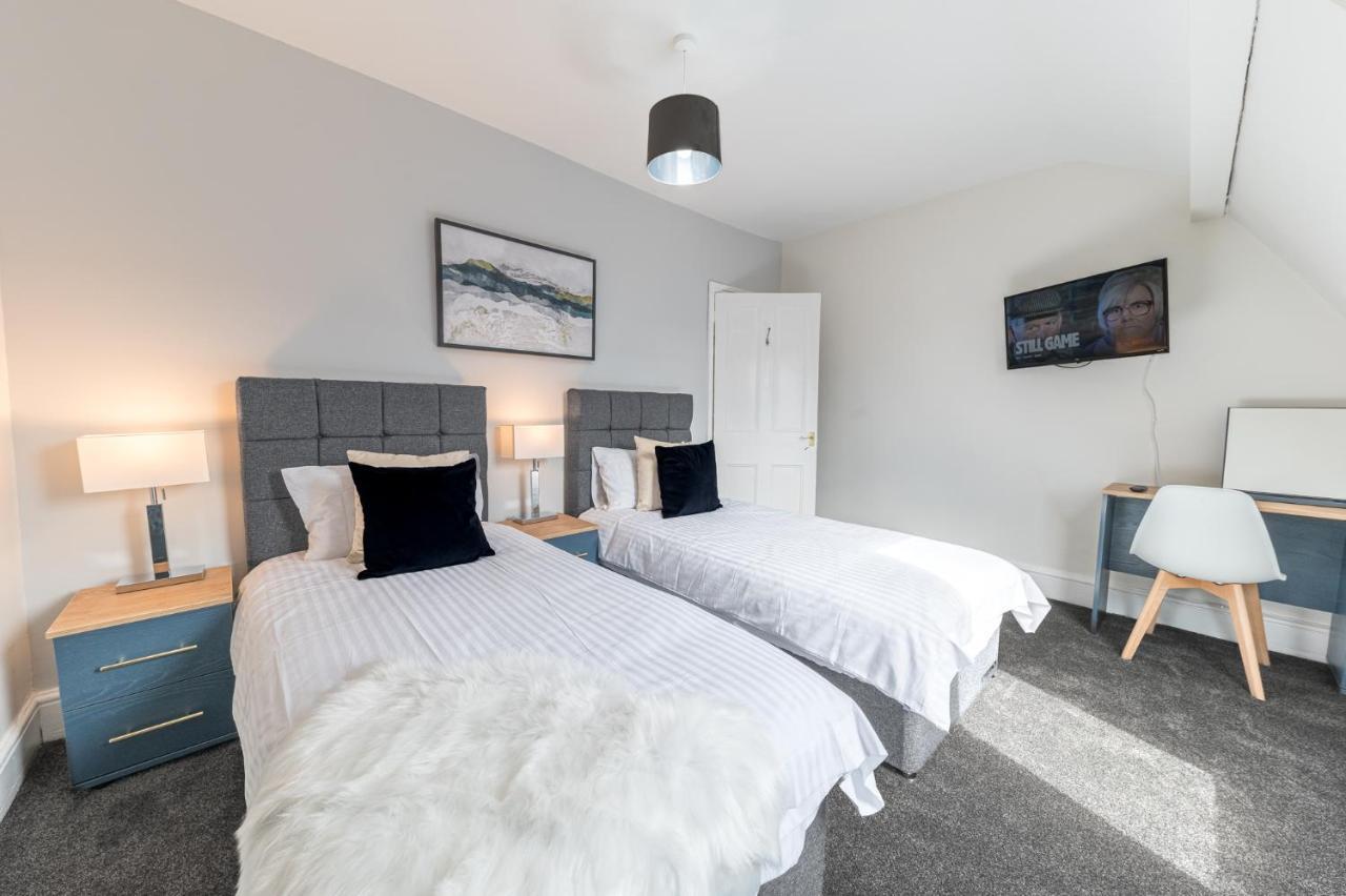 Apartamento Stylish Luxury Large 4Br Kingbed Barrow-in-Furness Exterior foto